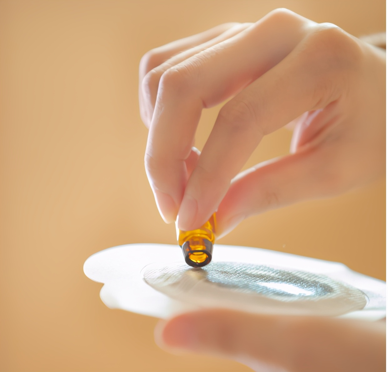 艾艾贴和传统艾灸哪个效果好,艾艾贴原生态艾灸养生馆