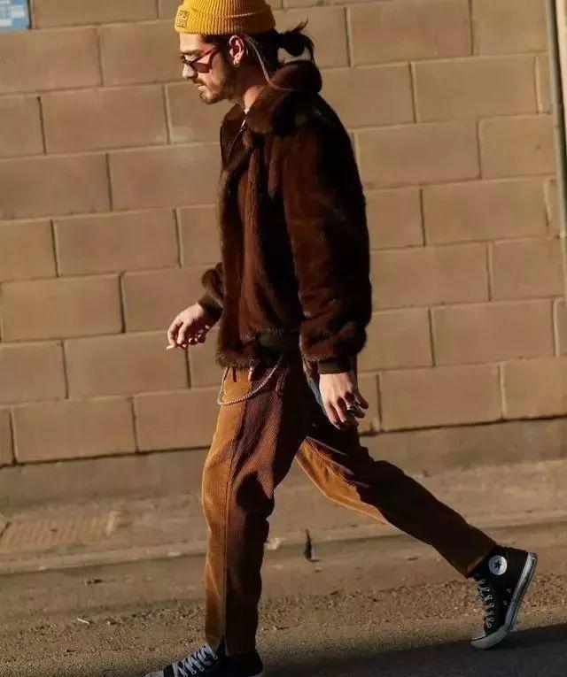 灯芯绒展示,国际品牌灯芯绒