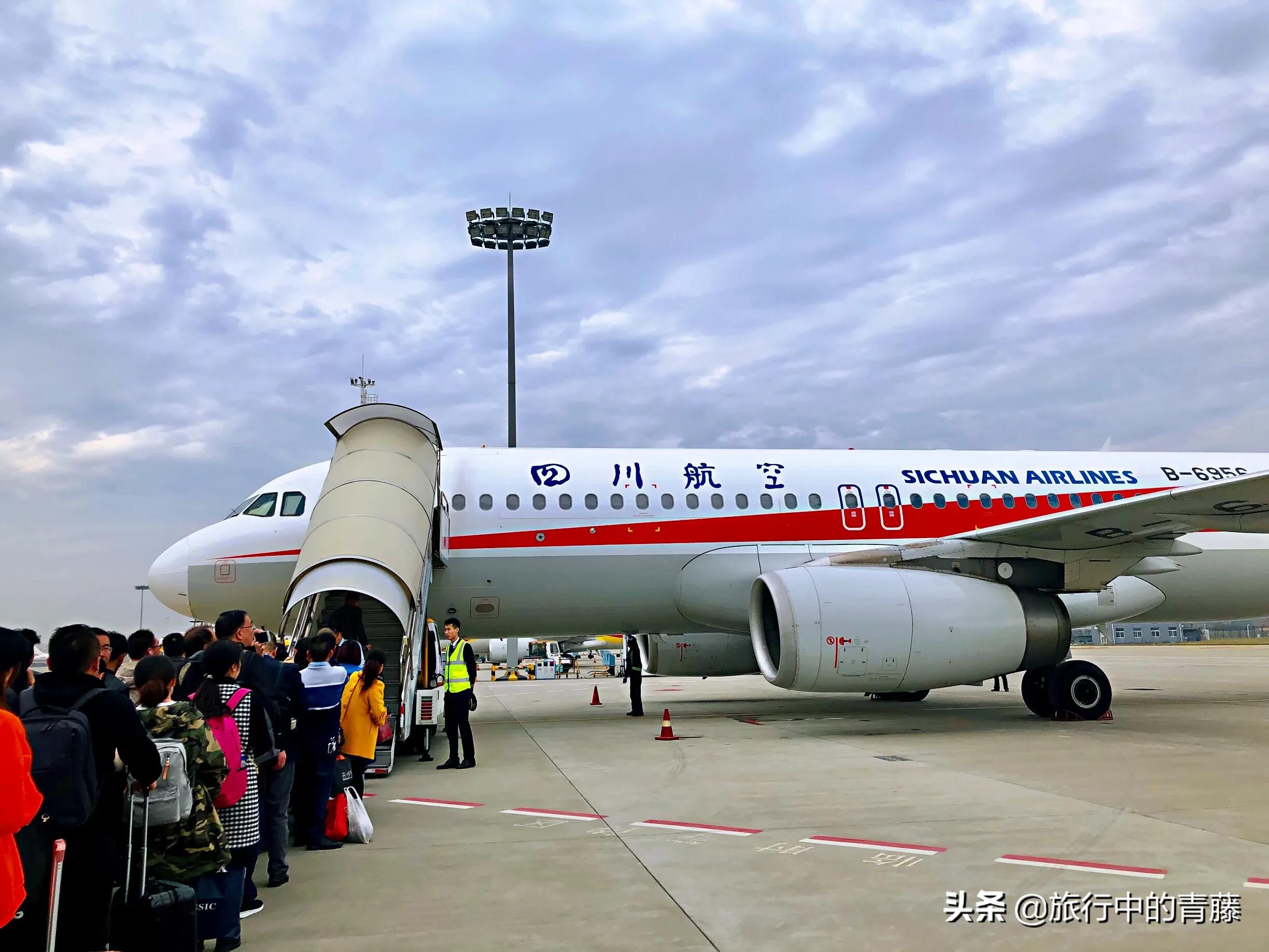 云南租车自驾游5天最佳路线费用,云南旅游租七座车