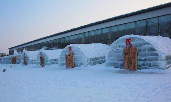 伊春避暑度假民宿,伊春梅花河山庄度假村