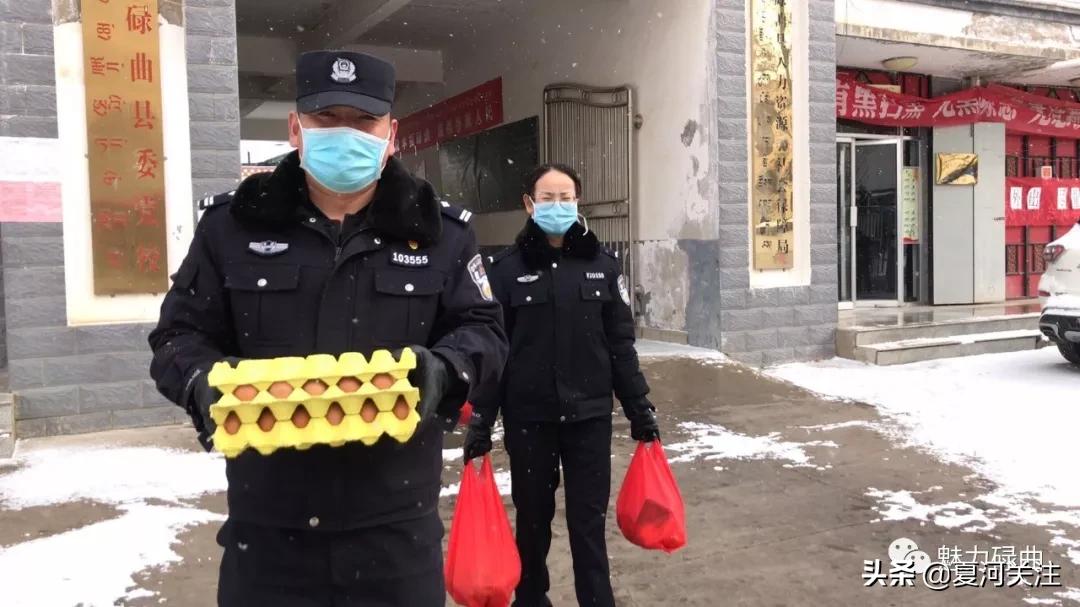 党员争当采购员为民服务 (党员变身采购员关爱服务送上门)