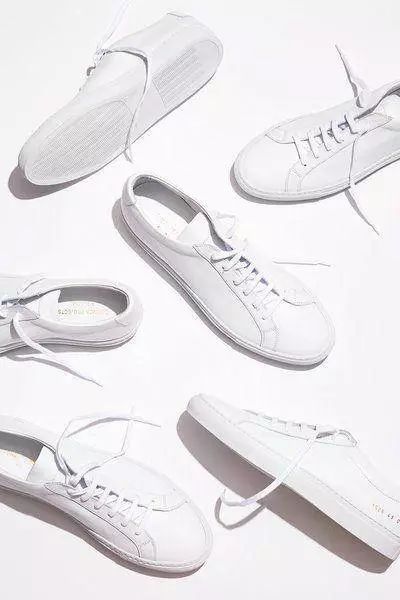 大牌小白鞋夏季百搭,十大必买夏季经典小白鞋