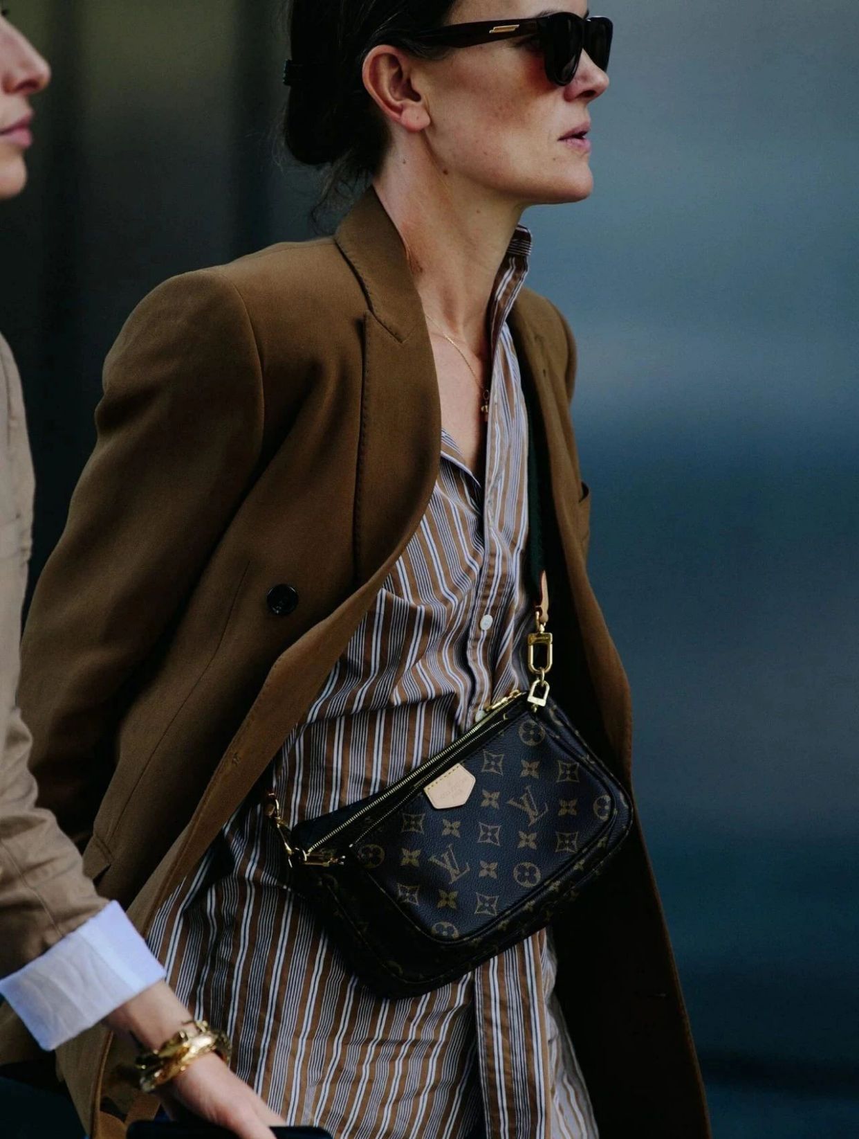 有文化的人应该怎么去说话,有文化的人该如何穿搭衣服