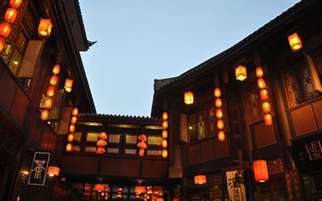 一年成邑十年成都,一年成邑二年成都什么意思