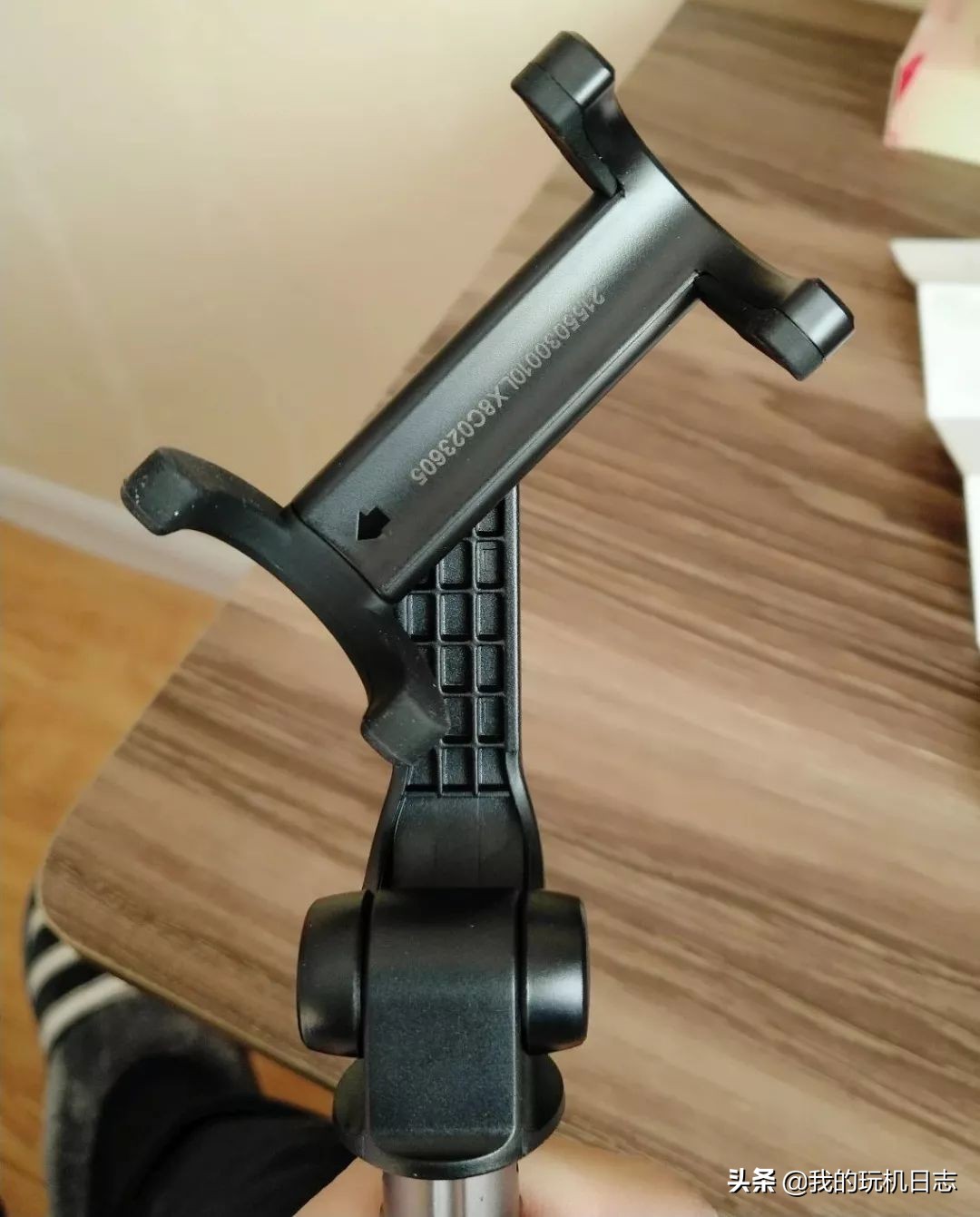 蓝牙自拍杆三脚架直播视频,蓝牙自拍杆三脚架哪个牌子质量好