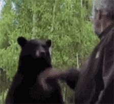 跳楼当游戏,冬天跳冰窟窿,彪悍的俄罗斯人还干过哪些逆天事