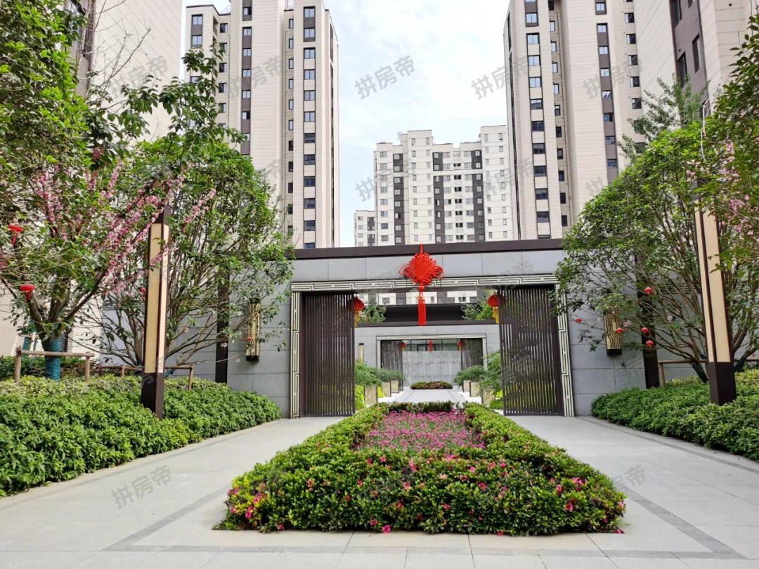 南京地铁小镇一期,南京地铁小镇的房子值得投资