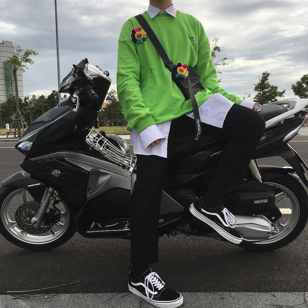 村上隆小花紫色,村上隆太阳花鞋子穿搭