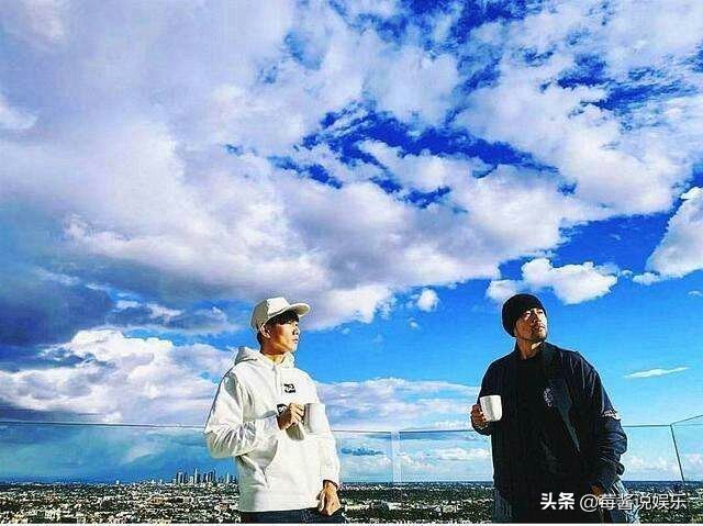 周杰伦林俊杰喝奶茶完整版,周杰伦林俊杰staywithyou完整版