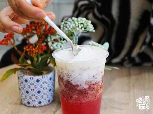 邯郸这家新开的美作の茶，一茶一软包混搭风必须约起！