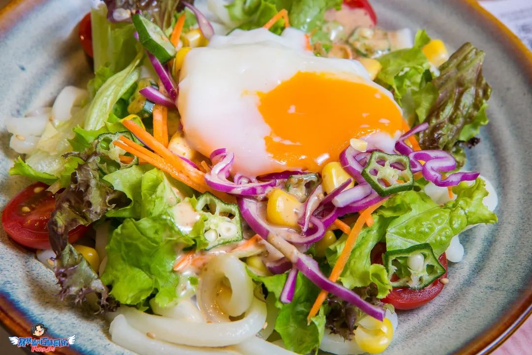 这家网黄店又有新瓜啦！迁址？出新？送猪排？实锤了