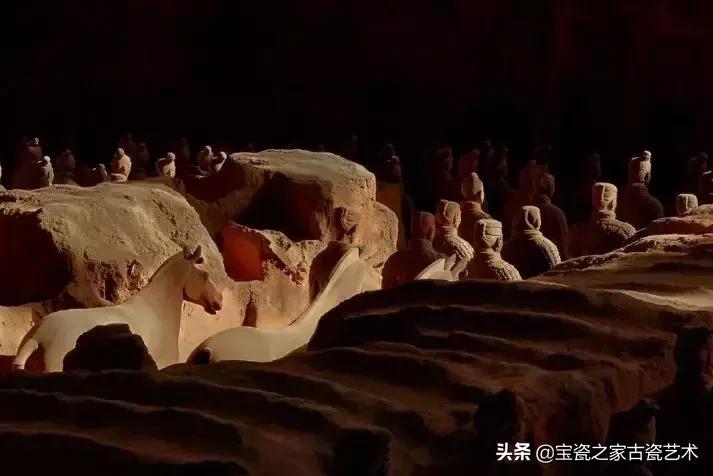 秦始皇兵马俑的疑问,有关于秦始皇兵马俑的知识