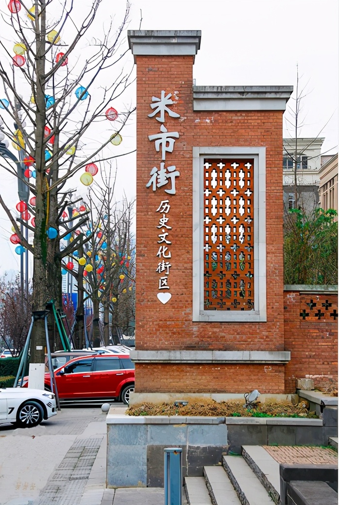 重庆旅游攻略南山,重庆南滨路长江国际