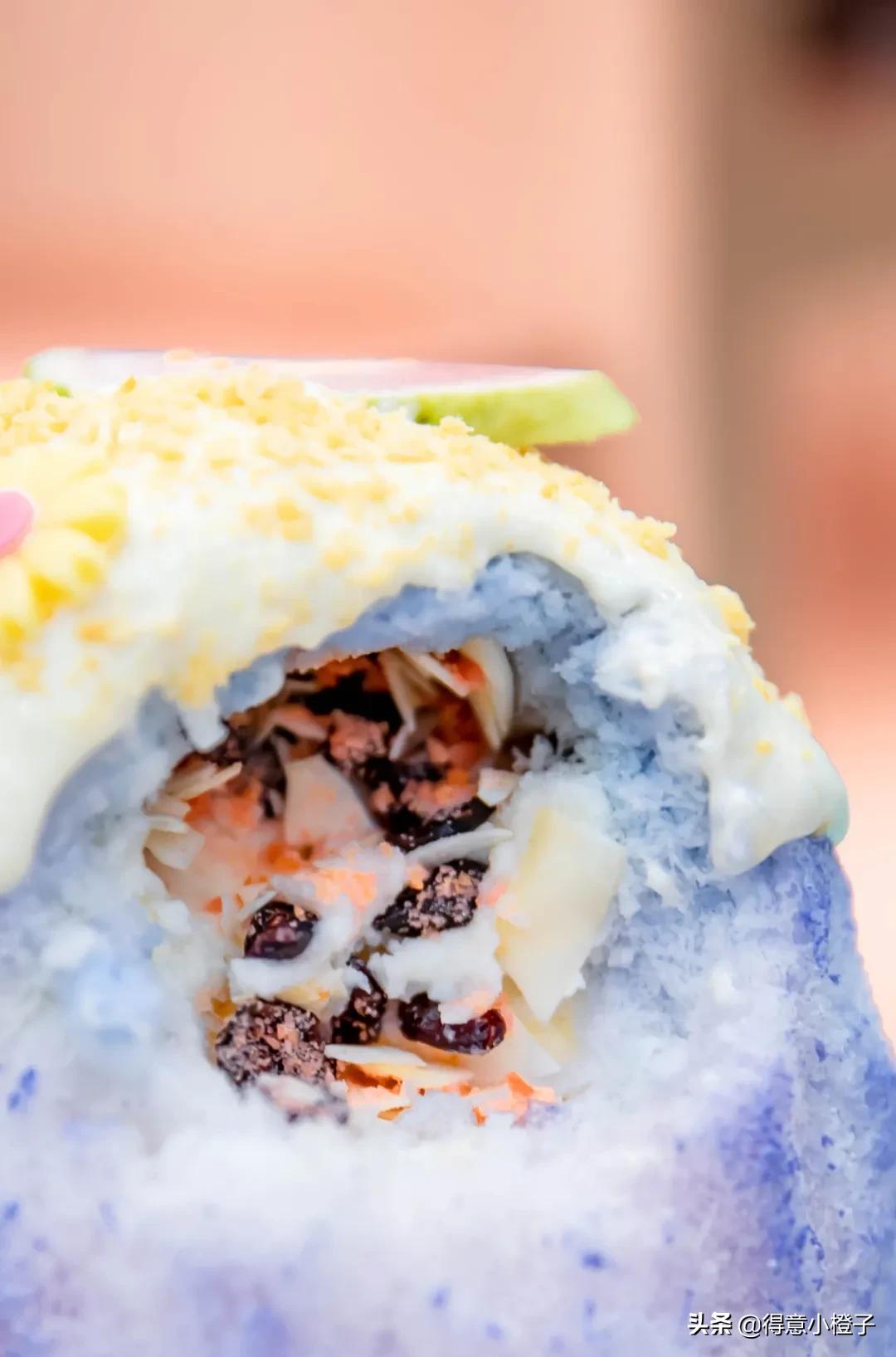 天热了就馋这一口热气腾腾的火锅,天热了就馋这碗冰爽的芋圆水果捞