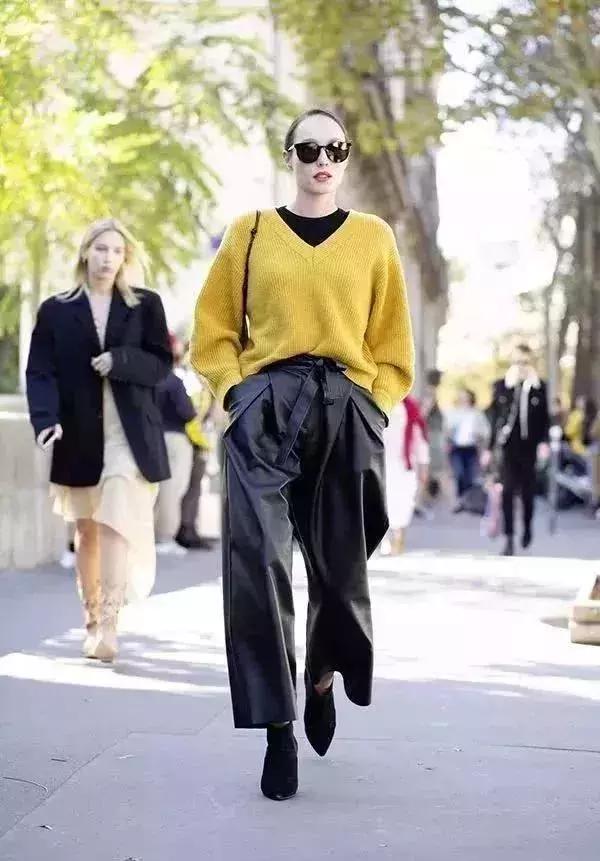 穿衣搭配显瘦套装冬季 (胖妹妹外套冬季显瘦穿搭)