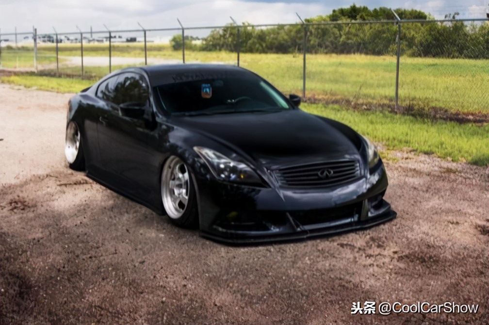 英菲尼迪g37改装黑色漆面,英菲尼迪g37双门改装gtr前脸