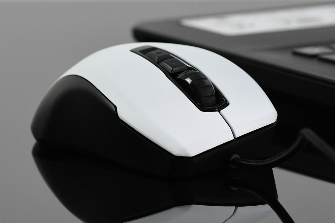 冰豹鼠标哪款适合小手,冰豹koneproair无线鼠标开箱