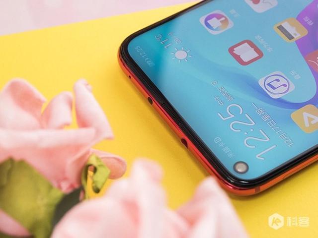 nova4上面的三个小孔是什么,nova4的顶部3个孔什么功能