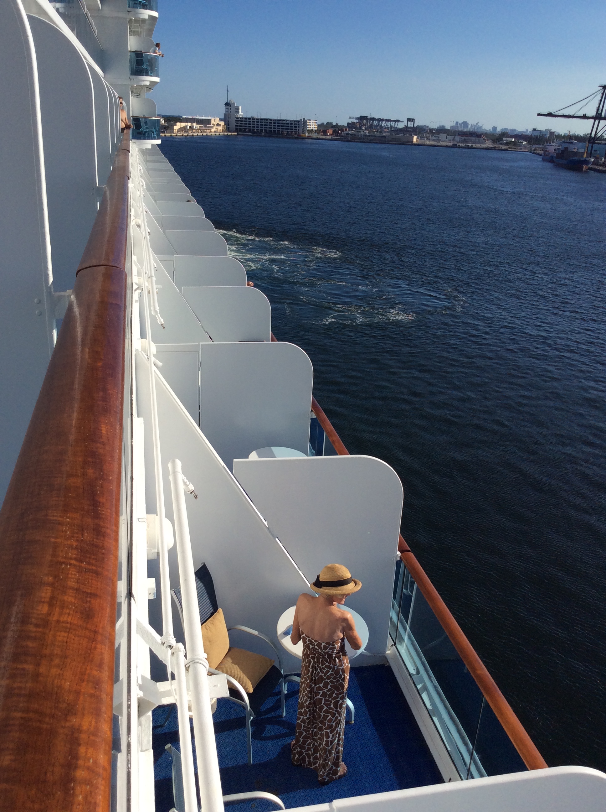 邮轮旅游最佳度假方式,邮轮旅游必备攻略视频大全