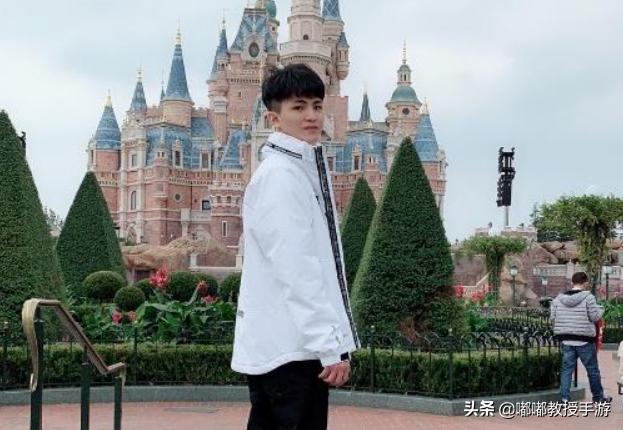 抖音主播牙虎,牙虎主播直播间