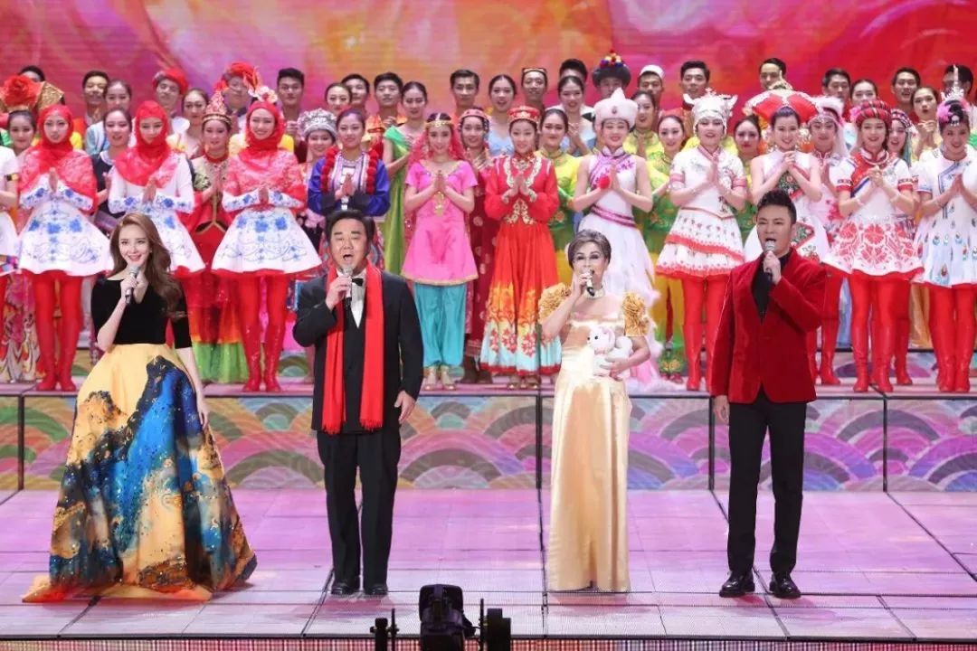 央视春晚难忘今宵纯音乐,最新春晚最火歌难忘今宵