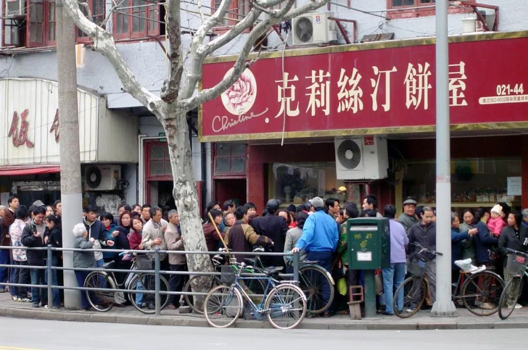 上海面包房四十年兴衰,上海面包房四十年