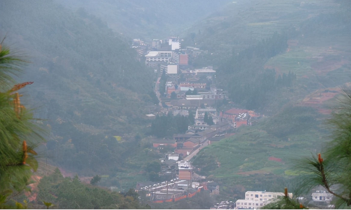 云南禄丰旅游线路攻略图,云南冬季自驾游最佳线路图