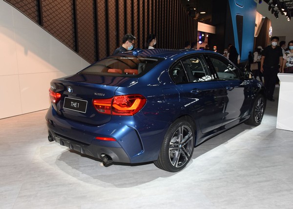 三缸宝马1系值不值得买,宝马1系118运动版1.5t三缸机