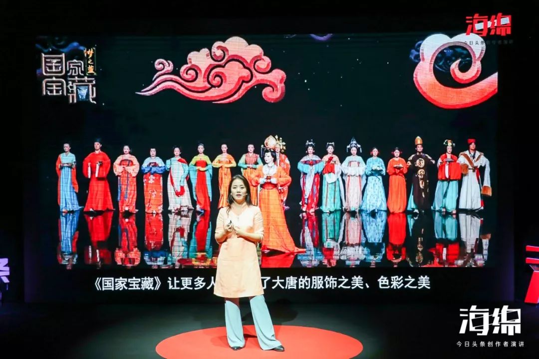 女神设计师把传统文化融入时装设计,带你穿越到最美大唐