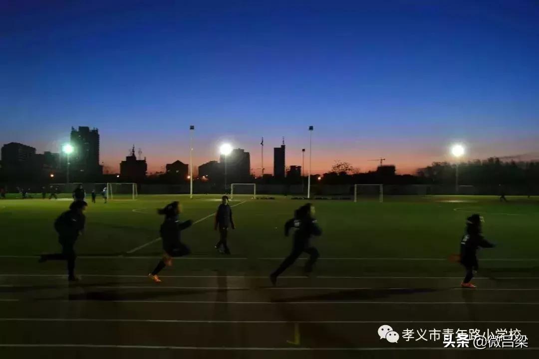 2019女足世界杯足球宝贝,孝义女足法国世界杯