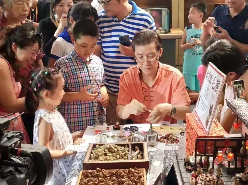 大地风景乡村振兴实验基地大吉祥村迎来本草小象馆加盟