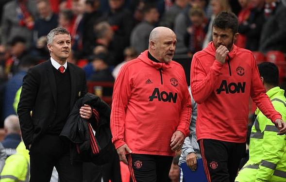 曼联官宣费兰留队!索帅:埃雷拉要宣布下一站!总监很快就官宣!