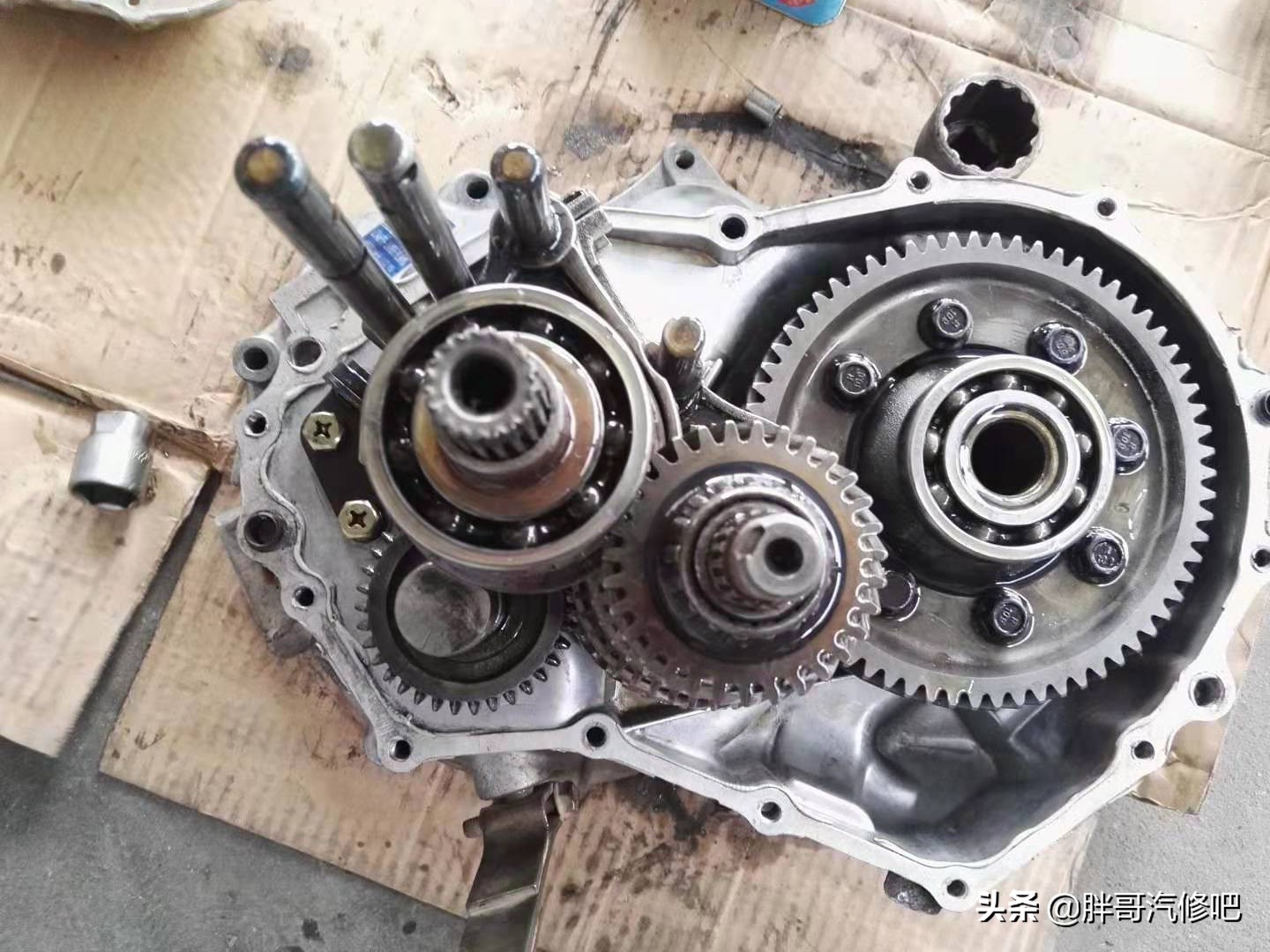 海马王子变速箱在哪里换油,海马骑士手动变速箱维修视频