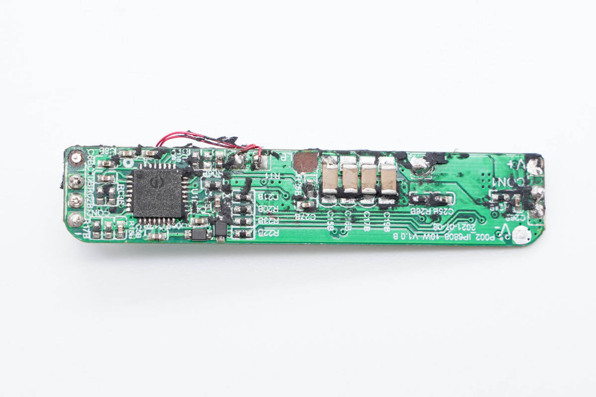 苹果充电宝无线磁吸原装拆解,苹果充电宝无线磁吸拆解