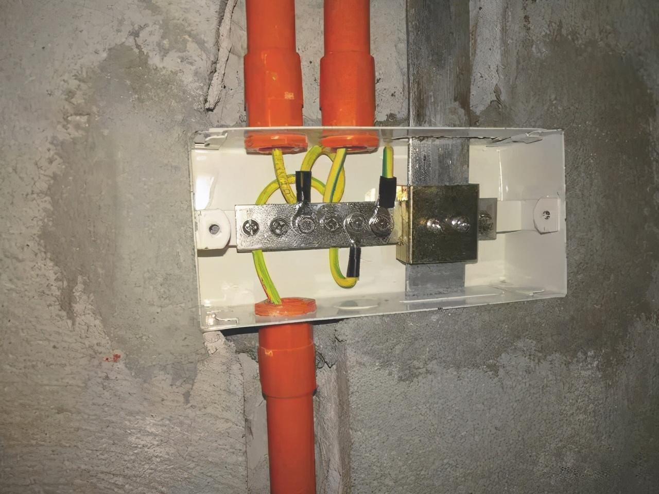 卫生间局部等电位怎么连,卫生间等电位联结有明文规定吗