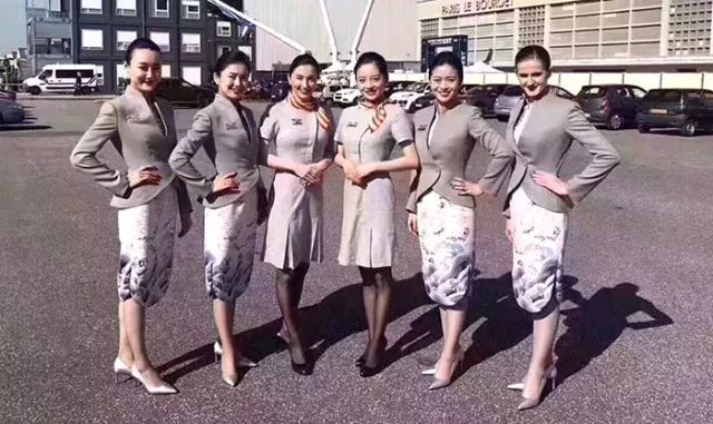 世界各国空姐制服大比拼,全球最好看的空姐制服
