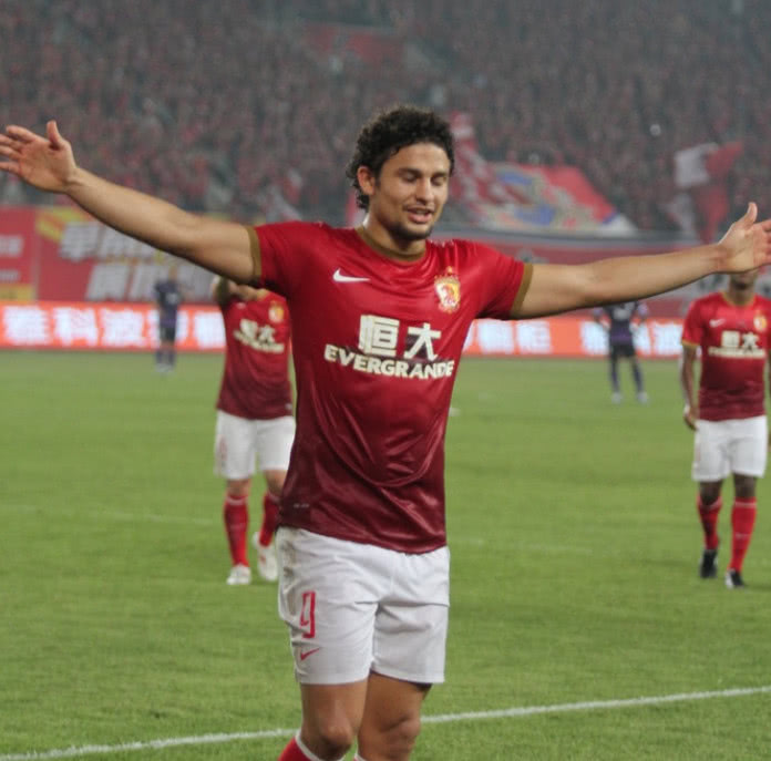 埃尔克森重返恒大视频,埃尔克森重返天体