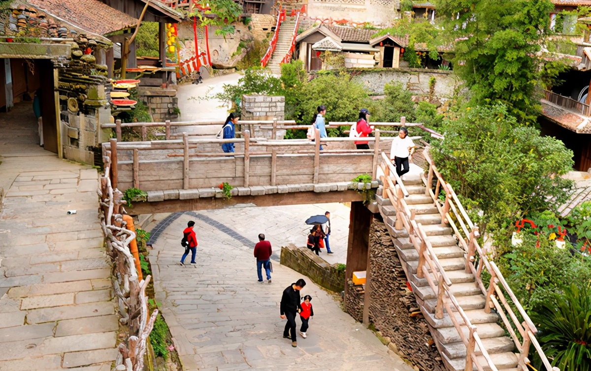 南昌梅岭曼山谷景区攻略,南昌梅岭曼山谷自驾游攻略