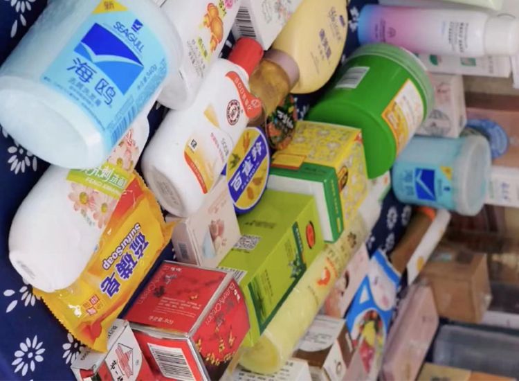 因为包装太丑而被嫌弃的老国货,因包装太丑被嫌弃的四大国货