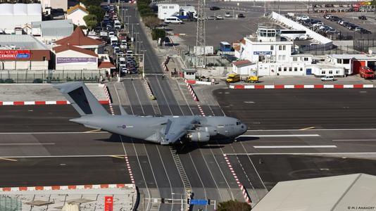 西班牙为什么不敢收复布罗陀,西班牙英国直布罗陀