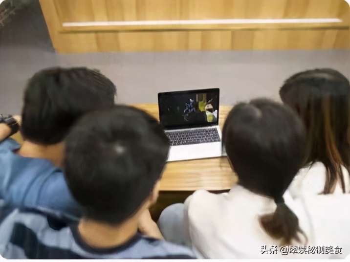 粉粉果香嘎嘣脆，唯美食和生活不可辜负，你还在等什么