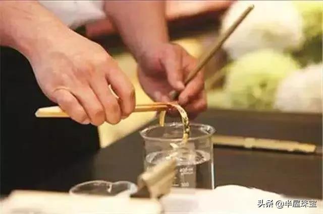 宝石不亮了怎么清洗,宝石清洗的最好的方法