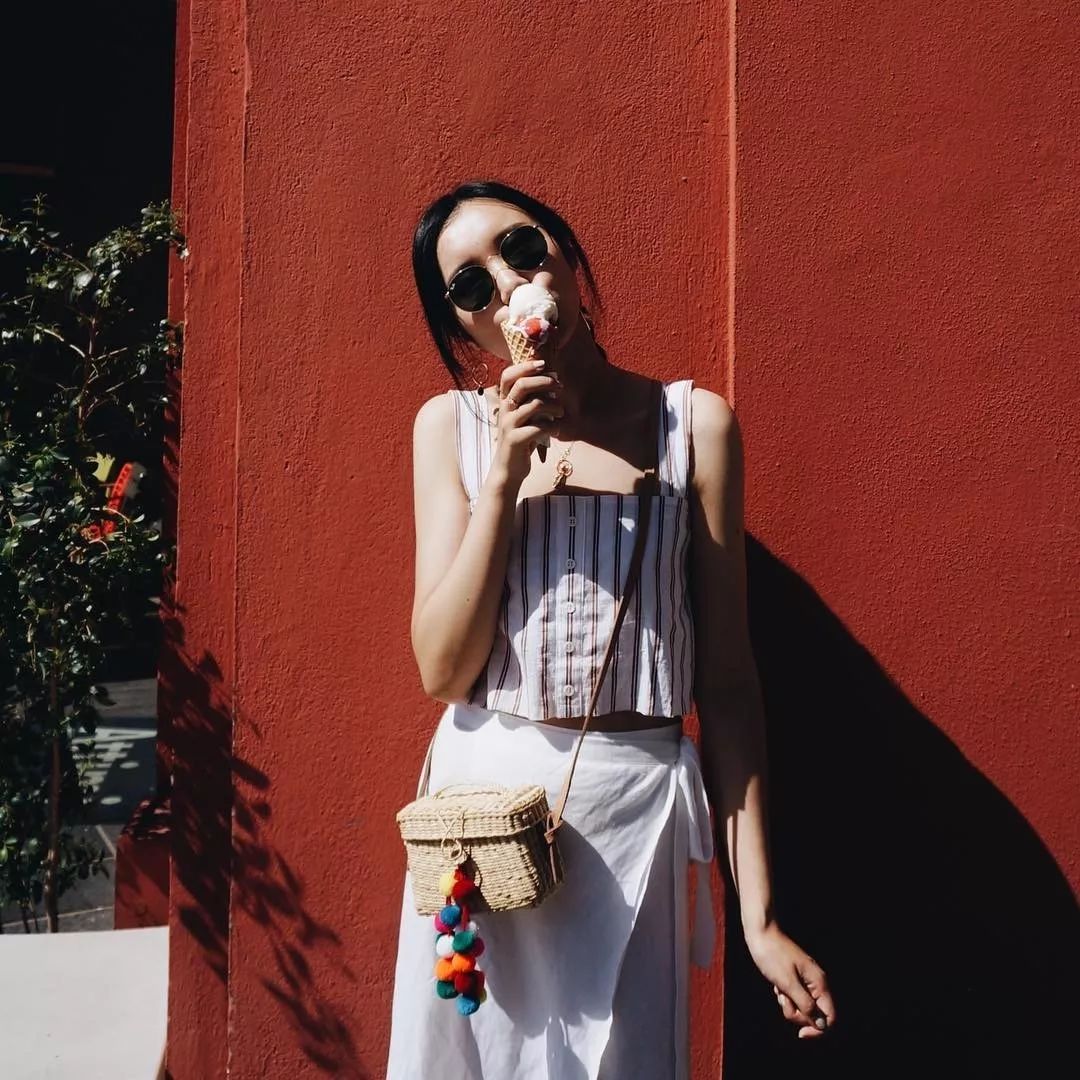 女士新款菜篮包,夏季手拎菜篮包