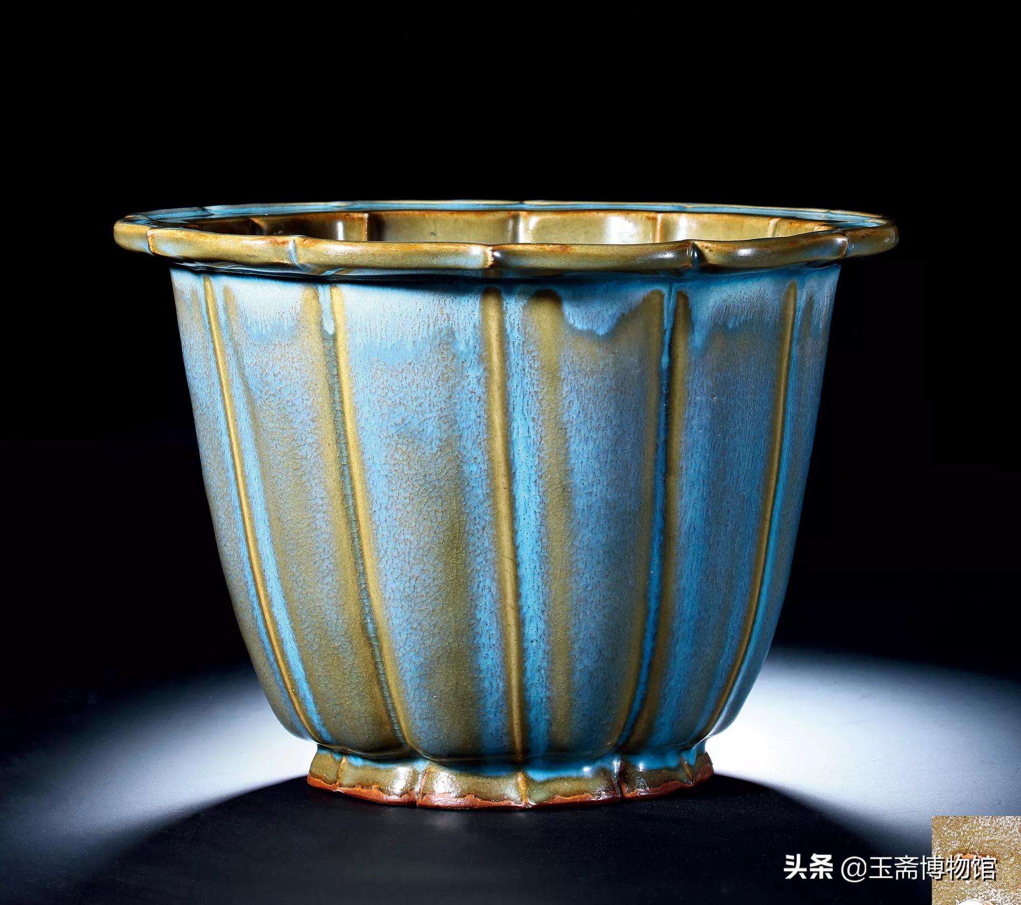 出窑万彩和钧窑有什么区别,入窑一色出窑万彩的紫砂壶