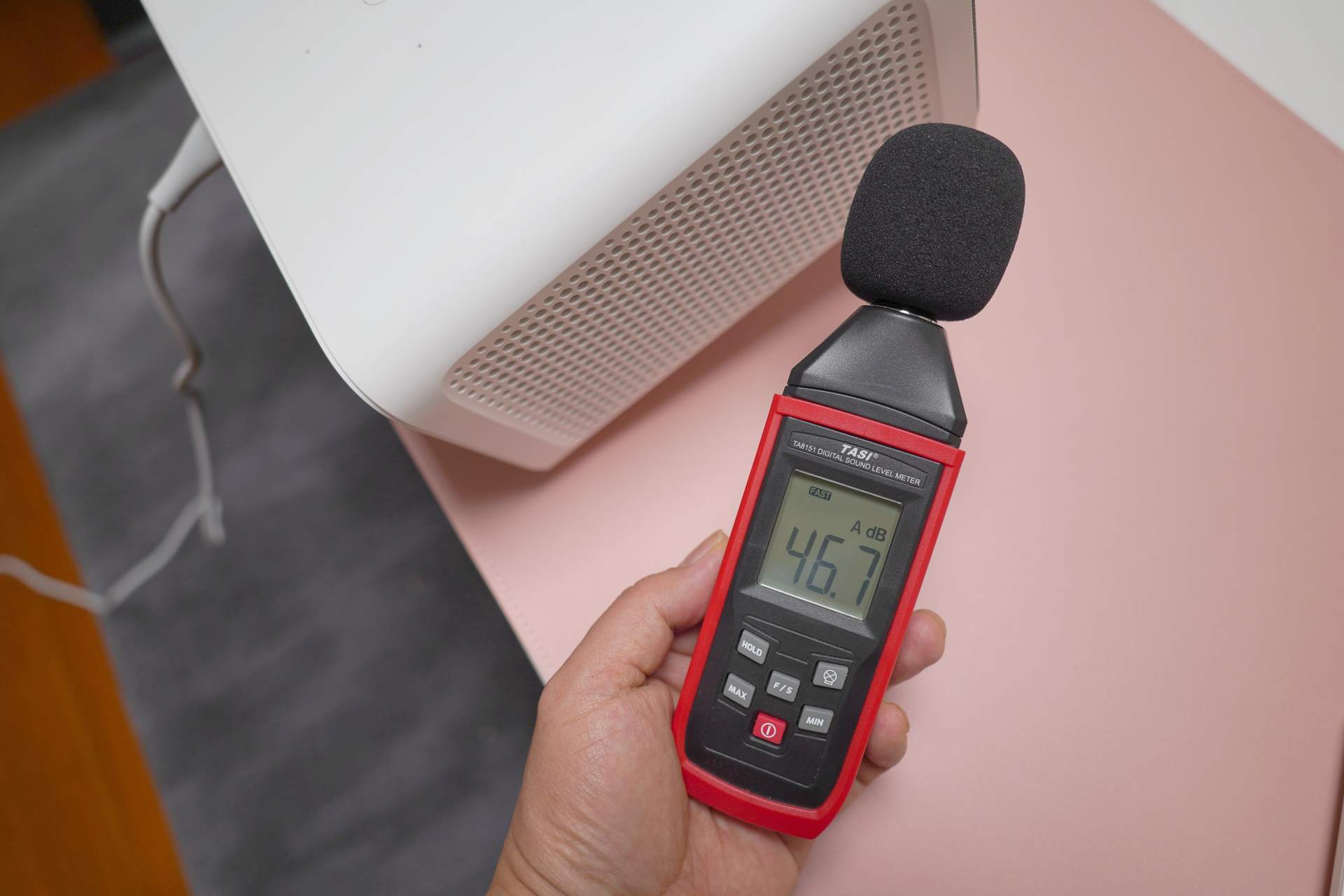 小客厅投影仪安装设计,客厅装个幕布不装投影仪