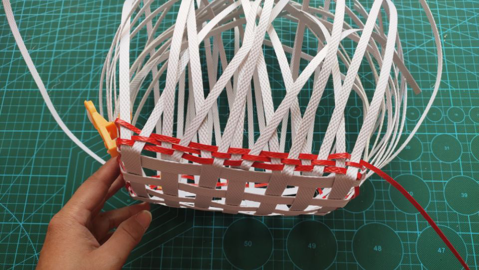 编篮子塑钢打包带,最简单的打包带编篮子教程