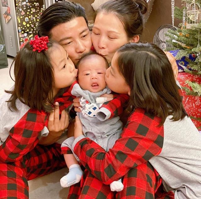 寮犳煆鑺濇柀鑵拌鐓х墖,42宀佸紶鏌忚姖鏅掓父娉崇収