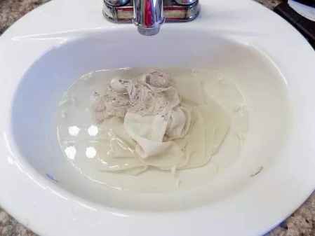 桑蚕丝衣服缩水了怎么恢复原样,毛料衣服缩水严重怎么恢复原状