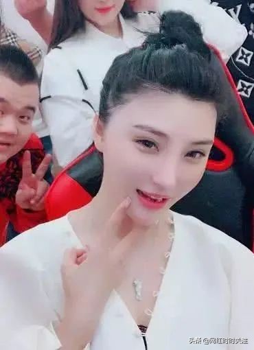 快手仙洋辛有志,仙洋和辛有志谁厉害