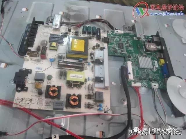 分享42寸海信液晶电视换背光灯条,海信曲屏电视49寸怎样换背光灯条